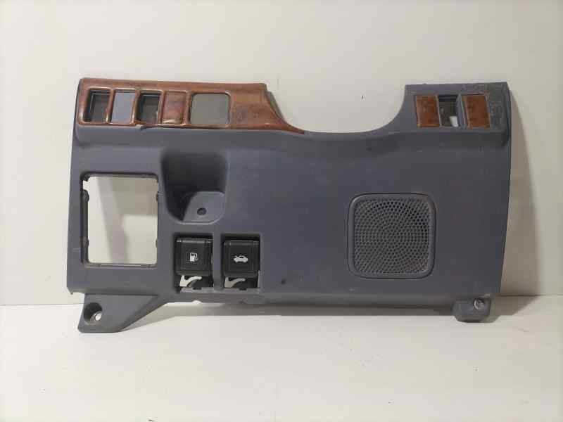 Recambio de molduras delanteras para toyota land cruiser (j9) td gx (5-ptas.) referencia OEM IAM 5543260360 83318 