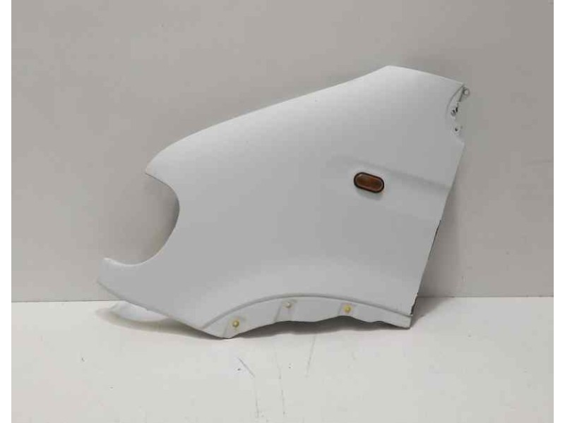 Recambio de aleta delantera izquierda para renault master desde ´98 base, caja cerrada l1h1 rs 3078 referencia OEM IAM 775035050