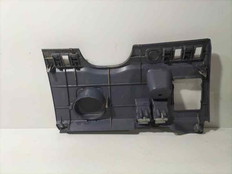 Recambio de molduras delanteras para toyota land cruiser (j9) td gx (5-ptas.) referencia OEM IAM 5543260360 83318 