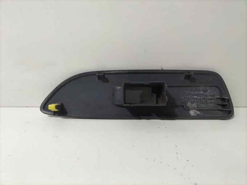 Recambio de molduras delanteras para toyota land cruiser (j9) td gx (5-ptas.) referencia OEM IAM 7423160330 83319 