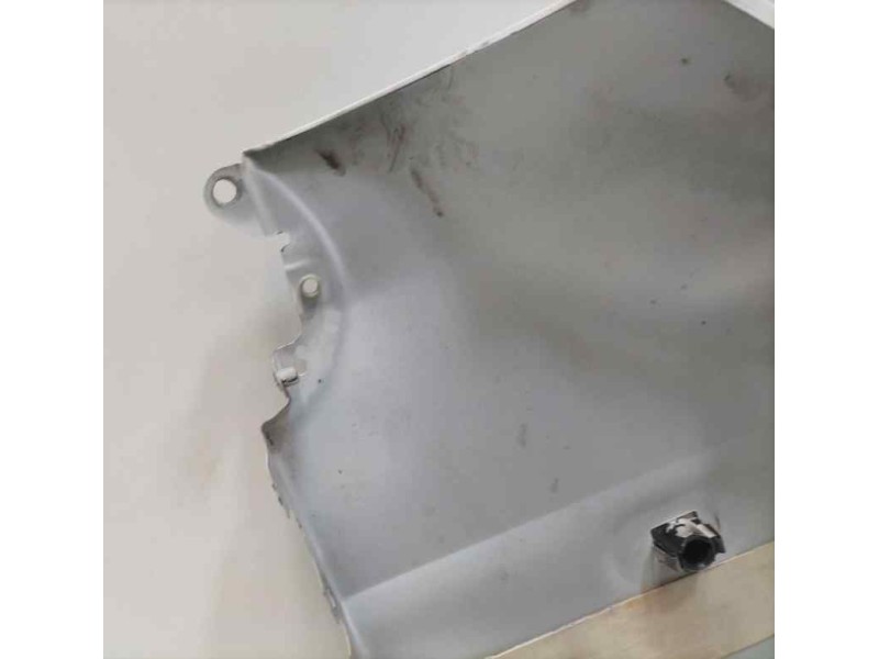 Recambio de aleta delantera izquierda para renault master desde ´98 base, caja cerrada l1h1 rs 3078 referencia OEM IAM 775035050