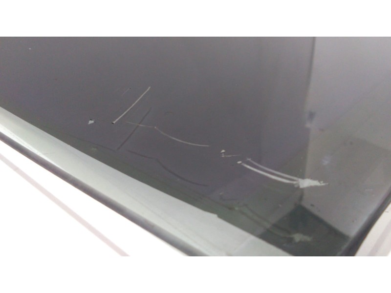 Recambio de luna trasera izquierda para bmw serie 3 touring (f31) 318d referencia OEM IAM B47D20A 49209 