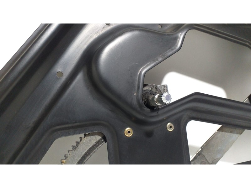 Recambio de elevalunas delantero derecho para mercedes-benz sprinter 02.00  caja cerrada 313 cdi (903.661-662) referencia OEM IA