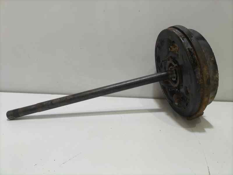 Recambio de mangueta trasera izquierda para nissan terrano/terrano.ii (r20) comfort referencia OEM IAM TD27TI 83323 