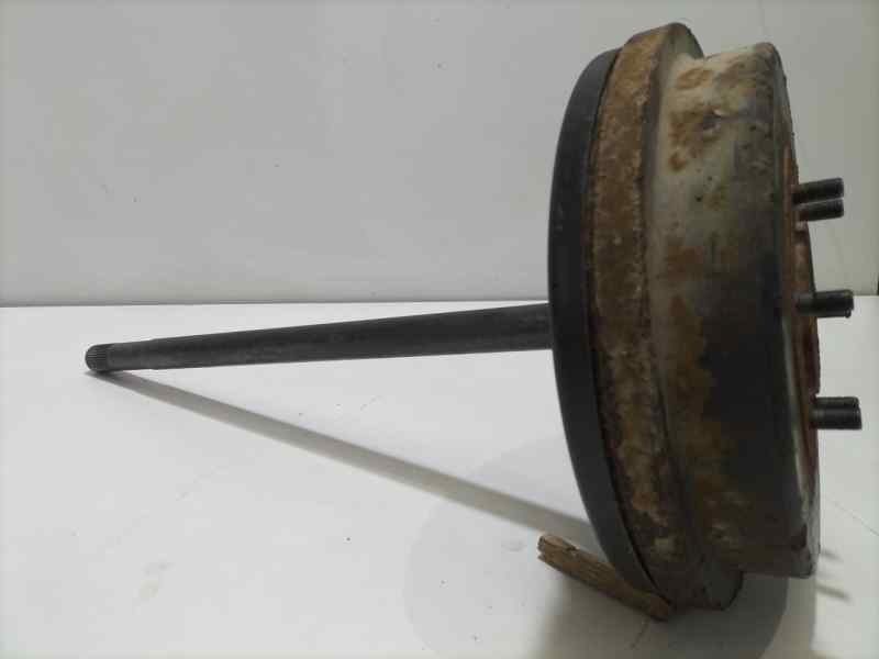 Recambio de mangueta trasera izquierda para nissan terrano/terrano.ii (r20) comfort referencia OEM IAM TD27TI 83323 