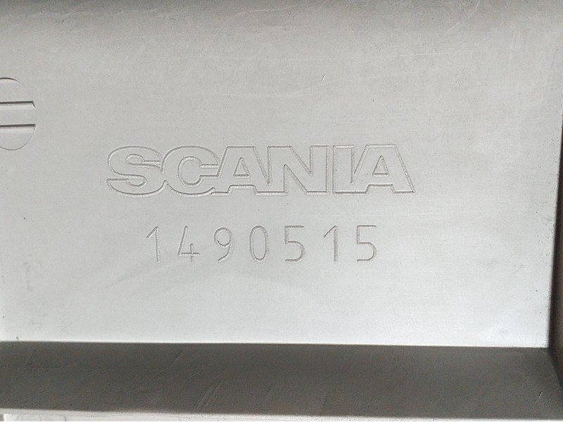 Recambio de parasol izquierdo para scania serie p/g/r (l-clase) fg r620 (4x2) largo cr 19 topline referencia OEM IAM DC1608 6782