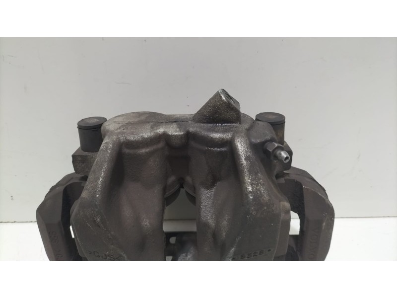Recambio de pinza freno delantera izquierda para volvo xc60 2.4 diesel cat referencia OEM IAM GJS927 77271 
