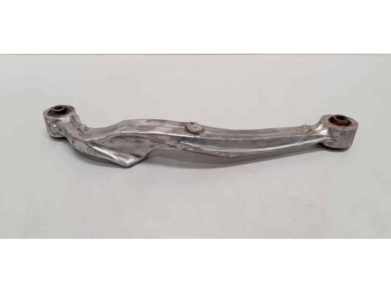 Recambio de brazo suspension superior trasero derecho para nissan x-trail (t31) xe referencia OEM IAM 55120JD000 44550 