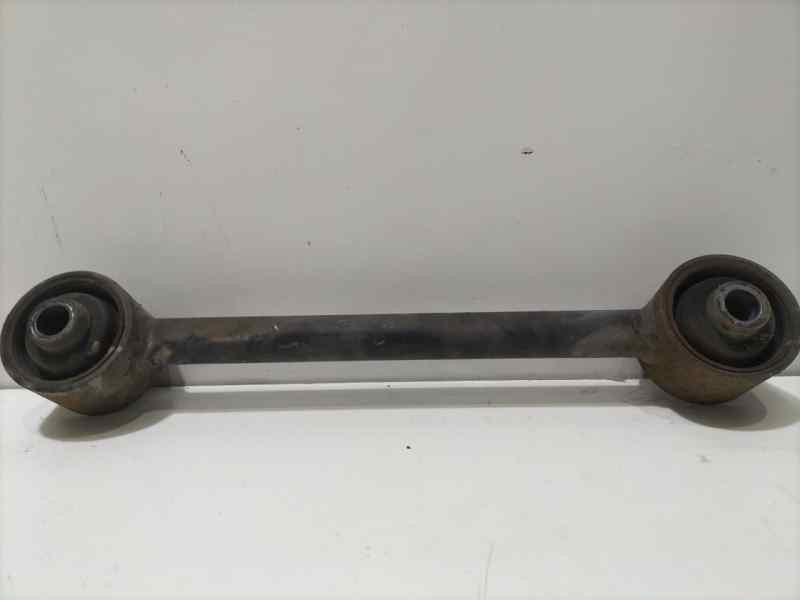 Recambio de tirante trasero izquierdo para hyundai h1 travel referencia OEM IAM D4CB 83333 R