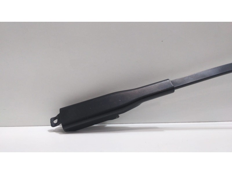 Recambio de brazo limpia delantero izquierdo para bmw serie 3 touring (f31) 318d referencia OEM IAM 61617260469 49233 