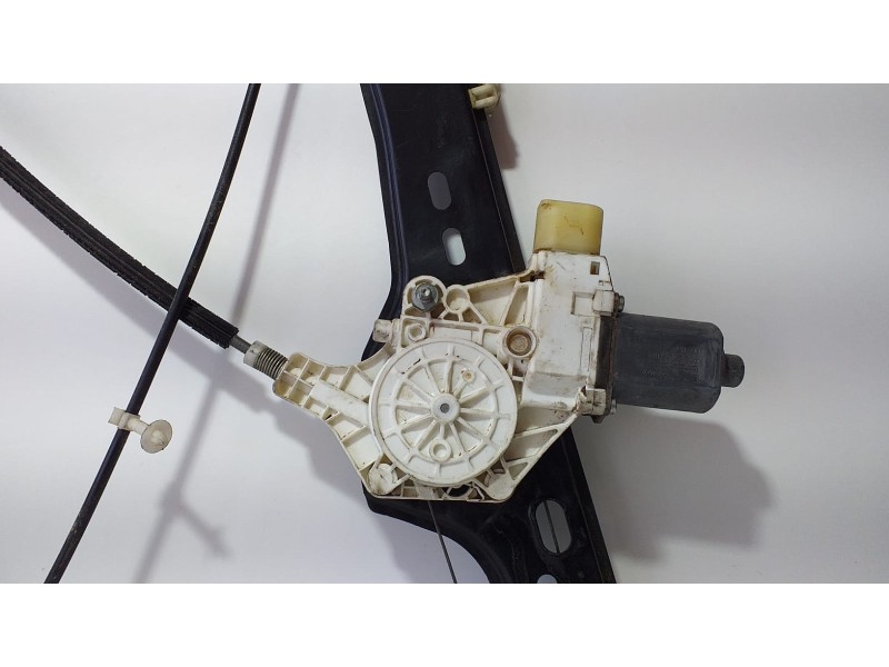 Recambio de elevalunas delantero izquierdo para bmw serie 3 berlina (e90) 320d referencia OEM IAM 7060265S 74720 R