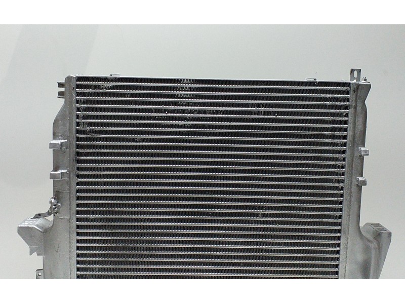 Recambio de intercooler para mercedes-benz actros 2/3 2 - ejes / 6 cil. 1841 4x2 om 501 la l (largo) referencia OEM IAM A9425011