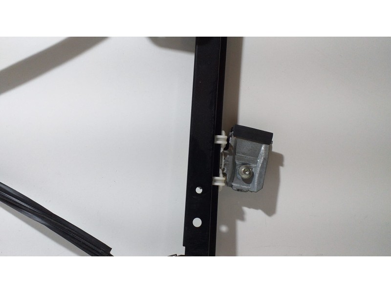 Recambio de elevalunas trasero izquierdo para volkswagen sharan (7m6/7m9) advance referencia OEM IAM 7M3839401A 69082 