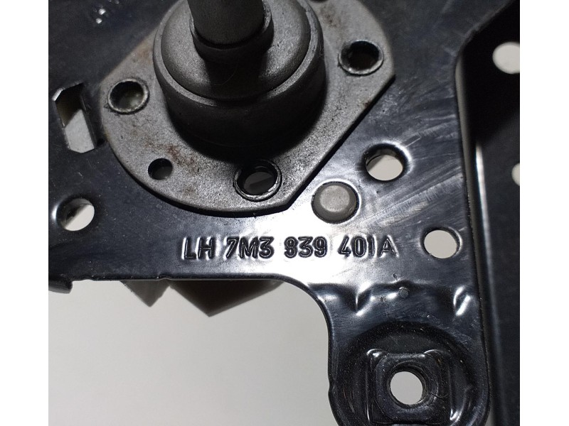 Recambio de elevalunas trasero izquierdo para volkswagen sharan (7m6/7m9) advance referencia OEM IAM 7M3839401A 69082 