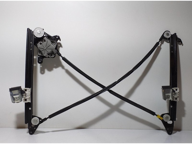 Recambio de elevalunas trasero izquierdo para volkswagen sharan (7m6/7m9) advance referencia OEM IAM 7M3839401A 69082 