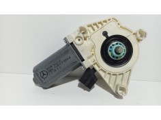 Recambio de motor elevalunas delantero derecho para mercedes-benz clase a (w169) a 200 cdi a-edition referencia OEM IAM A1698201