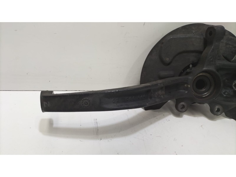 Recambio de mangueta delantera izquierda para mercedes-benz clase r (w251) 320 cdi l (251.122) referencia OEM IAM A2513300720 77