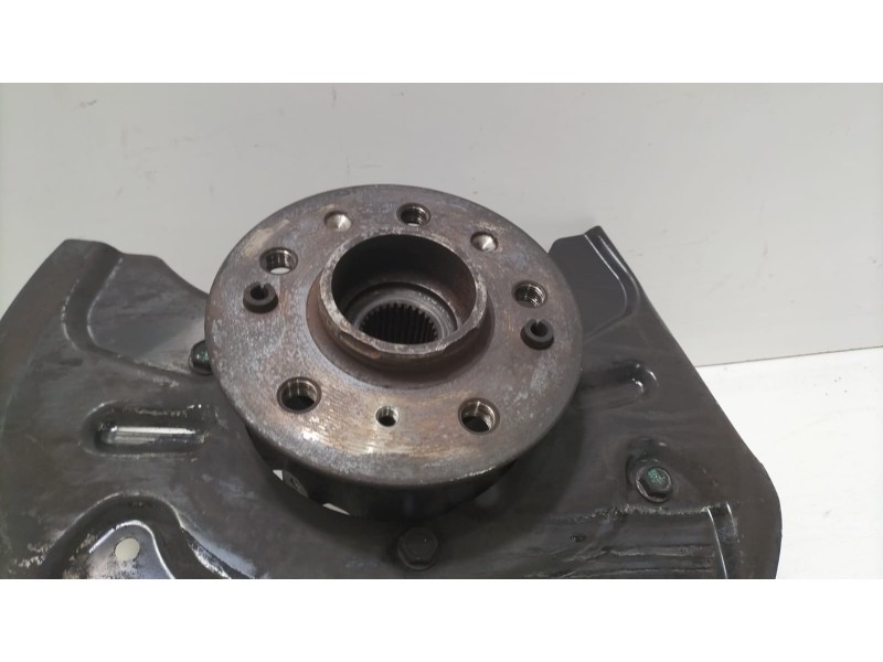 Recambio de mangueta delantera izquierda para mercedes-benz clase r (w251) 320 cdi l (251.122) referencia OEM IAM A2513300720 77