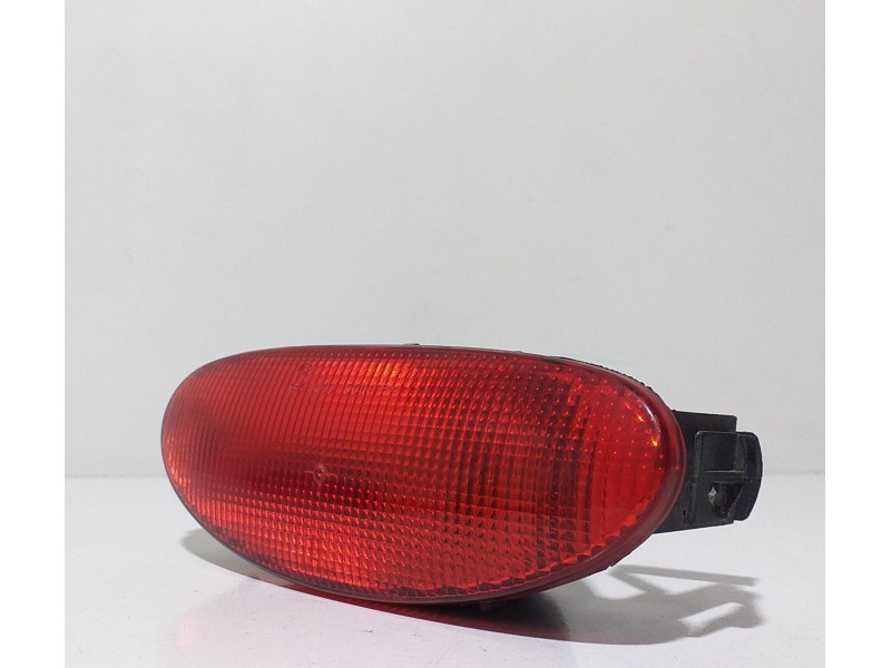 Recambio de piloto trasero central para peugeot 206 cc cc referencia OEM IAM 45106 67899 