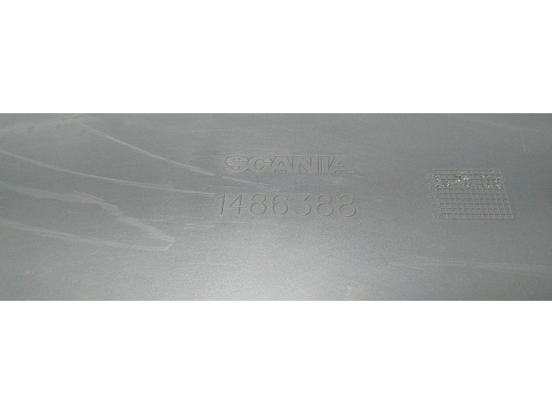 Recambio de parasol derecho para scania serie p/g/r (l-clase) fg r620 (4x2) largo cr 19 topline referencia OEM IAM 1486388 67913