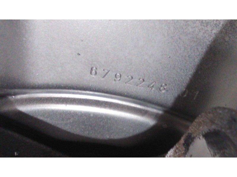 Recambio de mangueta trasera derecha para bmw serie 3 touring (f31) 318d referencia OEM IAM 000001983401 49273 