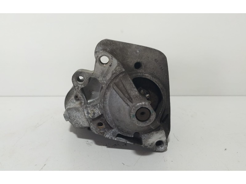 Recambio de motor arranque para renault clio iii 1.5 dci diesel fap referencia OEM IAM 8200836473 77379 