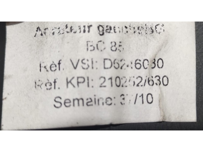 Recambio de rejilla aireadora para renault clio iii 1.5 dci diesel fap referencia OEM IAM 210252630 77381 