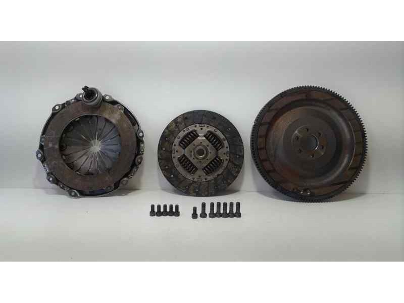 Recambio de volante motor para citroën c4 berlina collection referencia OEM IAM 701497 86536 