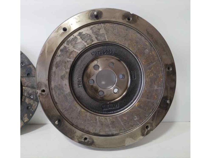 Recambio de volante motor para citroën c4 berlina collection referencia OEM IAM 701497 86536 