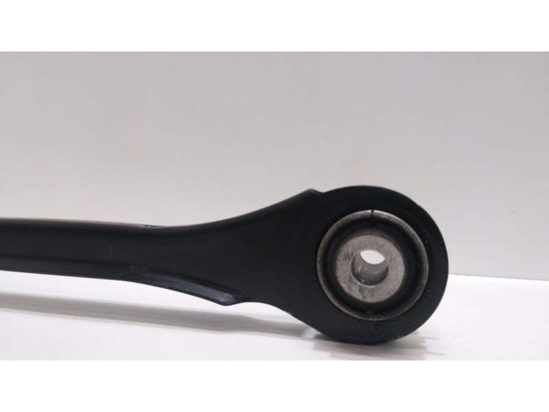 Recambio de brazo suspension superior trasero derecho para bmw serie 3 touring (f31) 318d referencia OEM IAM 6792519 49281 