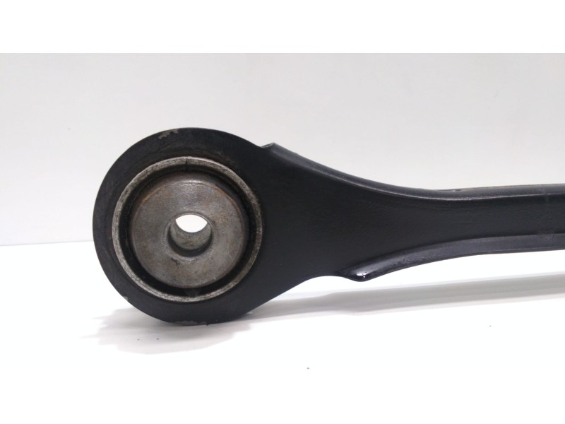 Recambio de brazo suspension superior trasero izquierdo para bmw serie 3 touring (f31) 318d referencia OEM IAM 6792519 49282 