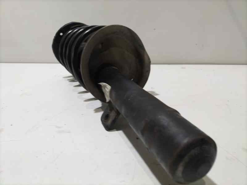 Recambio de amortiguador delantero izquierdo para peugeot 206 berlina xt referencia OEM IAM WJY 83376 