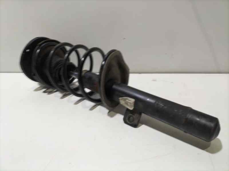 Recambio de amortiguador delantero izquierdo para peugeot 206 berlina xt referencia OEM IAM WJY 83376 