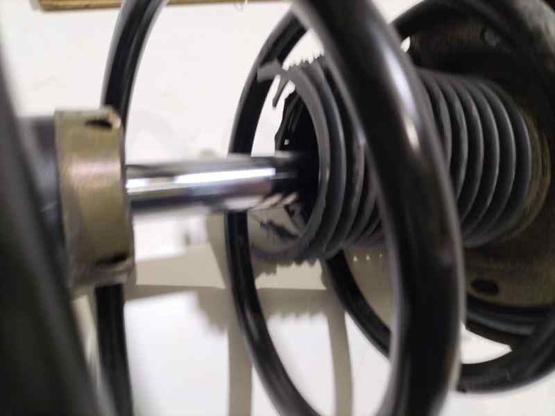 Recambio de amortiguador delantero izquierdo para peugeot 206 berlina xt referencia OEM IAM WJY 83376 