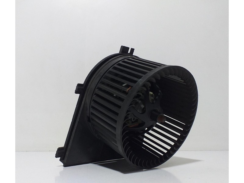 Recambio de motor calefaccion para volkswagen golf iv berlina (1j1) highline referencia OEM IAM 1J1819021A 67945 