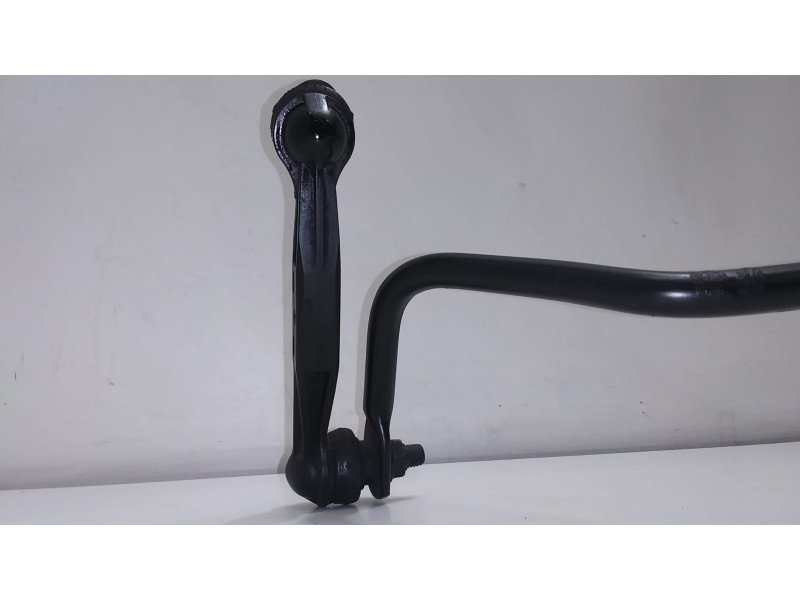 Recambio de barra estabilizadora trasera para bmw serie 3 touring (f31) 318d referencia OEM IAM 6853474 49287 