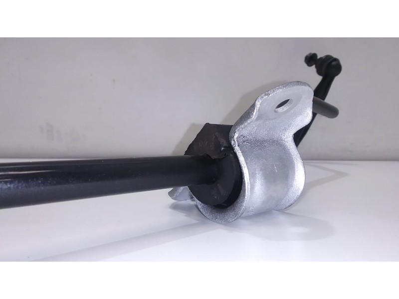 Recambio de barra estabilizadora trasera para bmw serie 3 touring (f31) 318d referencia OEM IAM 6853474 49287 