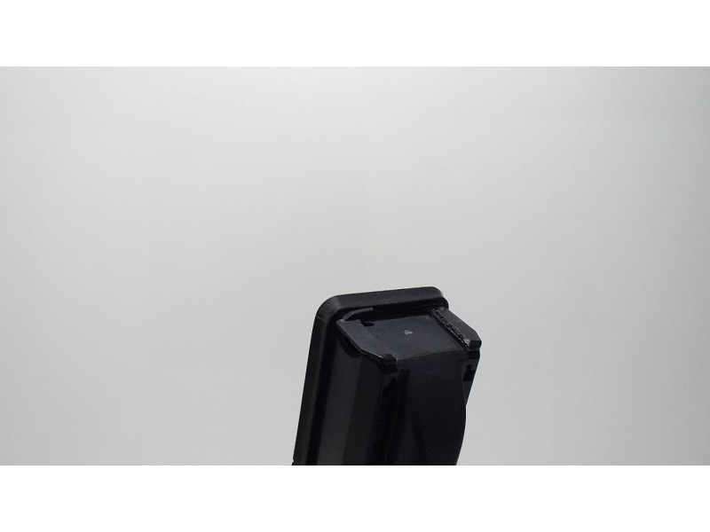 Recambio de puerta delantera derecha para audi q3 (8u) 2.0 tfsi (155kw) ambition quattro referencia OEM IAM 8U0971030 57607 