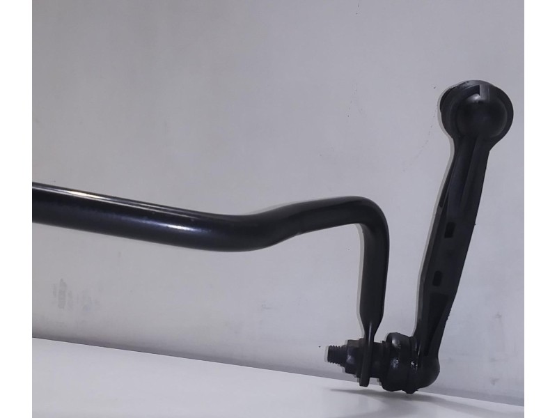 Recambio de barra estabilizadora trasera para bmw serie 3 touring (f31) 318d referencia OEM IAM 6853474 49287 