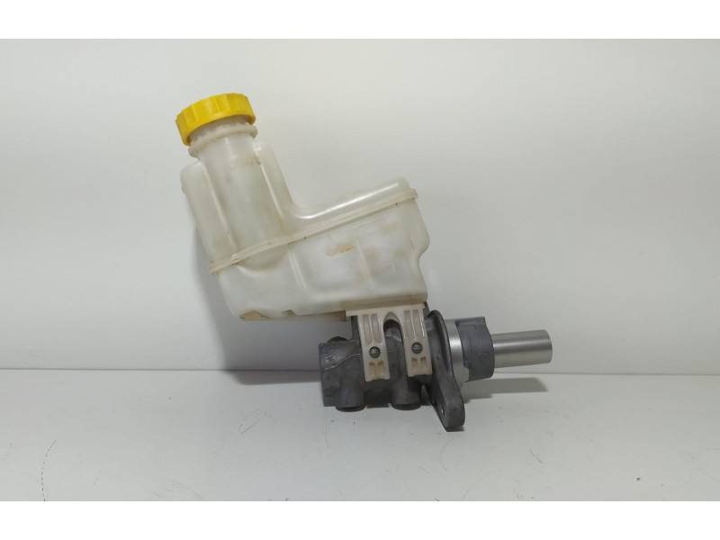 Recambio de bomba freno para fiat doblo (119) 1.3 16v jtd cat referencia OEM IAM Y24158 77457  Recambio de bomba freno para fiat doblo (119) 1.3 16v jtd cat referencia OEM IAM Y24158 77457
