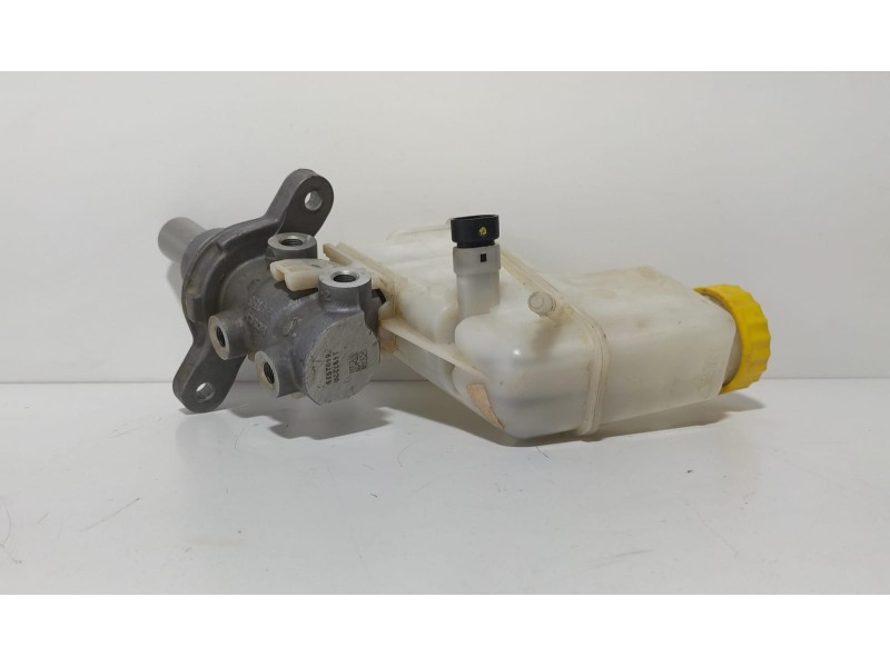 Recambio de bomba freno para fiat doblo (119) 1.3 16v jtd cat referencia OEM IAM Y24158 77457  Recambio de bomba freno para fiat doblo (119) 1.3 16v jtd cat referencia OEM IAM Y24158 77457