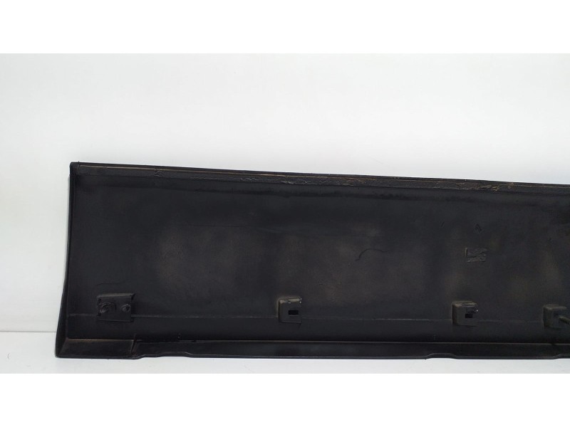 Recambio de molduras delanteras para volvo xc70 kinetic awd referencia OEM IAM 31276152 65550 