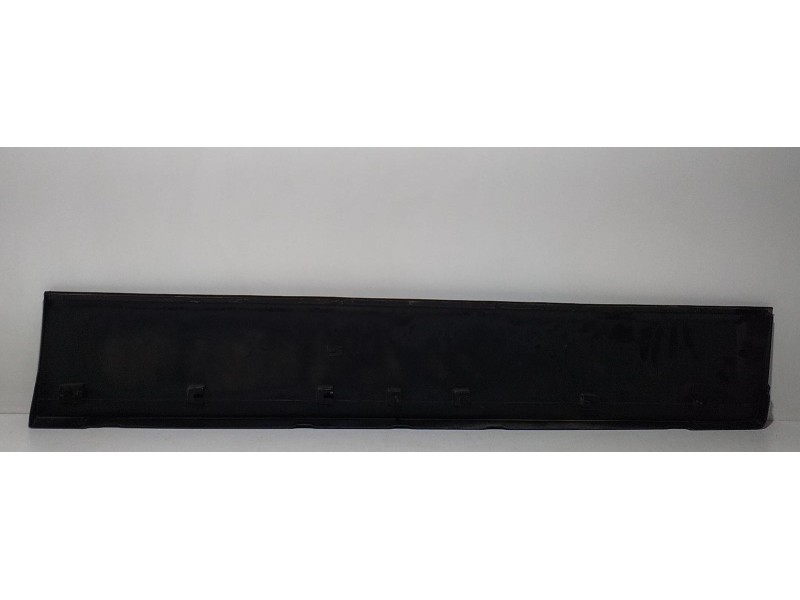 Recambio de molduras delanteras para volvo xc70 kinetic awd referencia OEM IAM 31276152 65550 