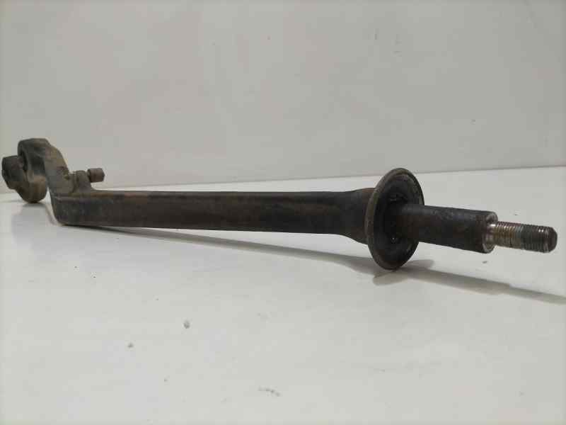 Recambio de brazo suspension superior delantero derecho para land rover range rover (lp) 4.6 referencia OEM IAM HRC2312 83390 