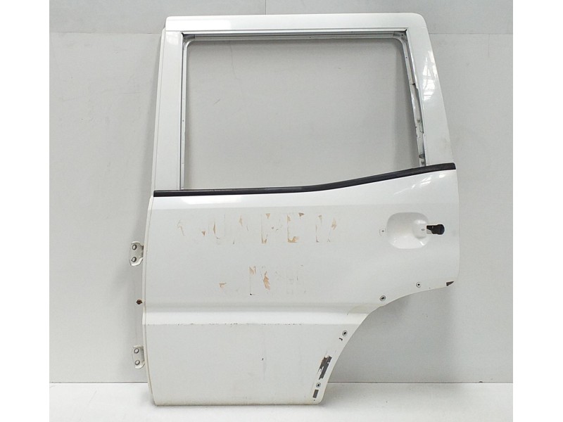 Recambio de puerta trasera izquierda para nissan terrano/terrano.ii (r20) comfort referencia OEM IAM 821017F631 74834 