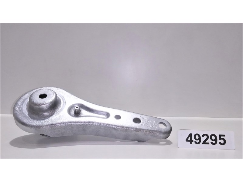 Recambio de soporte brazo suspension trasero derecho para bmw serie 3 touring (f31) 318d referencia OEM IAM 6793652 49295 