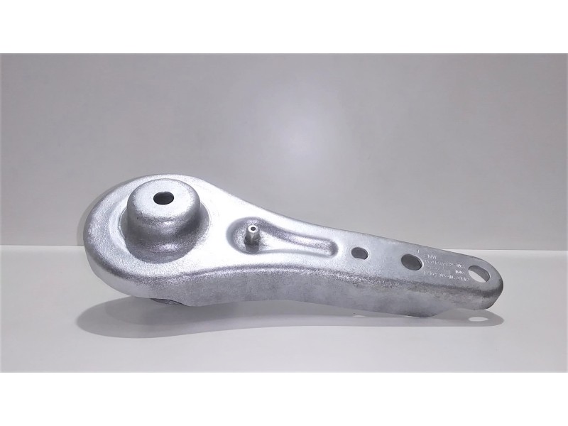 Recambio de soporte brazo suspension trasero derecho para bmw serie 3 touring (f31) 318d referencia OEM IAM 6793652 49295 