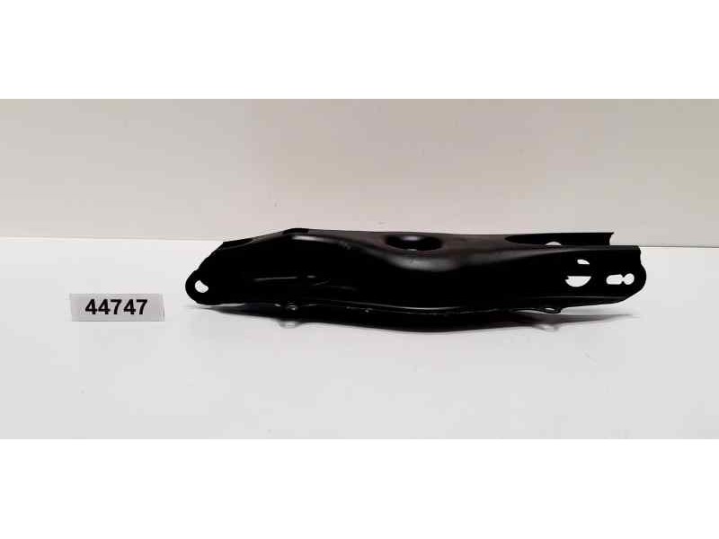 Recambio de brazo suspension inferior trasero izquierdo para mercedes-benz clase c (w204) berlina 2.1 cdi cat referencia OEM IAM
