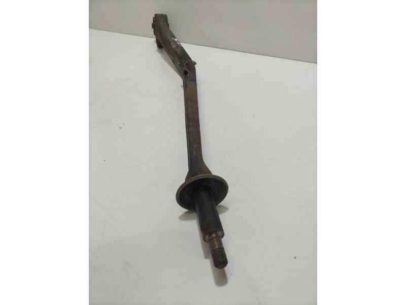 Recambio de brazo suspension inferior delantero izquierdo para land rover range rover (lp) 4.6 referencia OEM IAM HRC2313 83391 