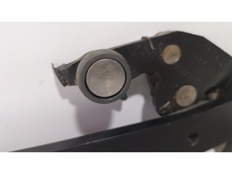 Recambio de soporte / guia puerta corredera para fiat doblo (119) 1.3 16v jtd cat referencia OEM IAM 0517908490 77464 